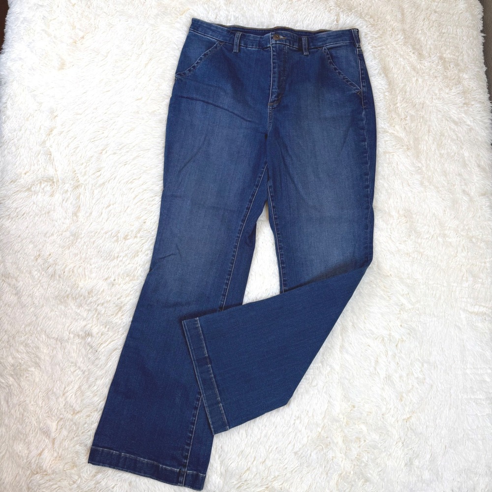Duluth Trading Co Trouser Jeans Womens 16x33 Blue Wide Leg Stretch Denim